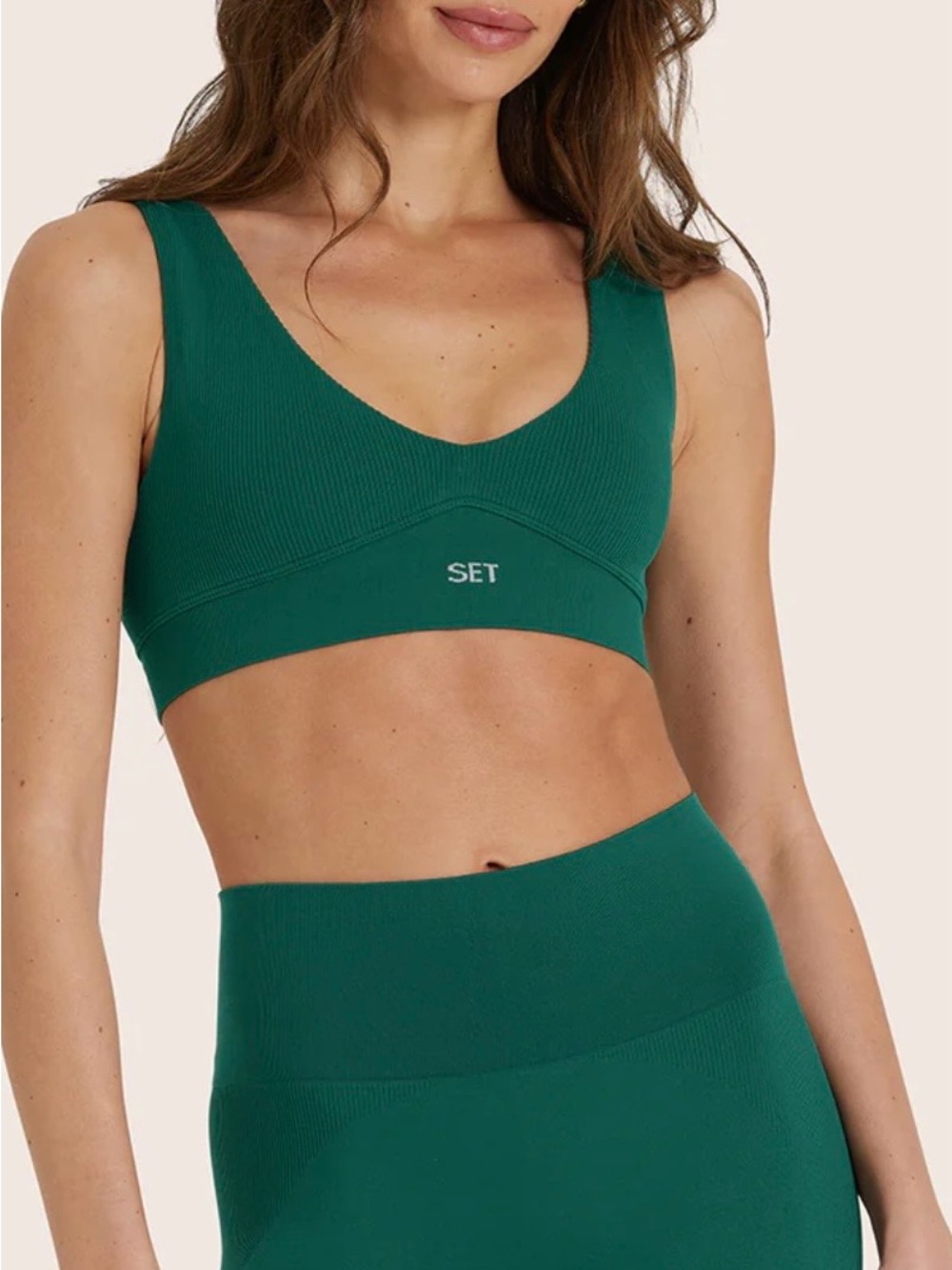 SET Active Ribbed V-Neck Sports Bra and Leggings Set in Mojito